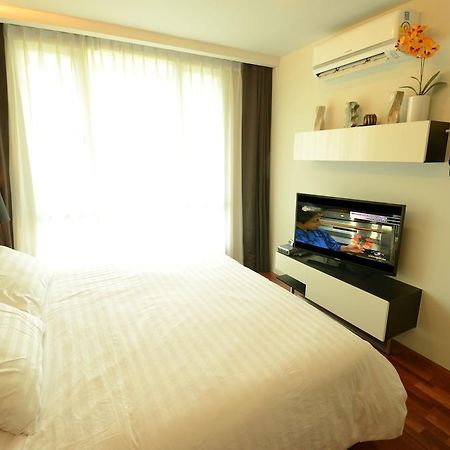 Beverly 33 By Aspira Bangkok Extérieur photo