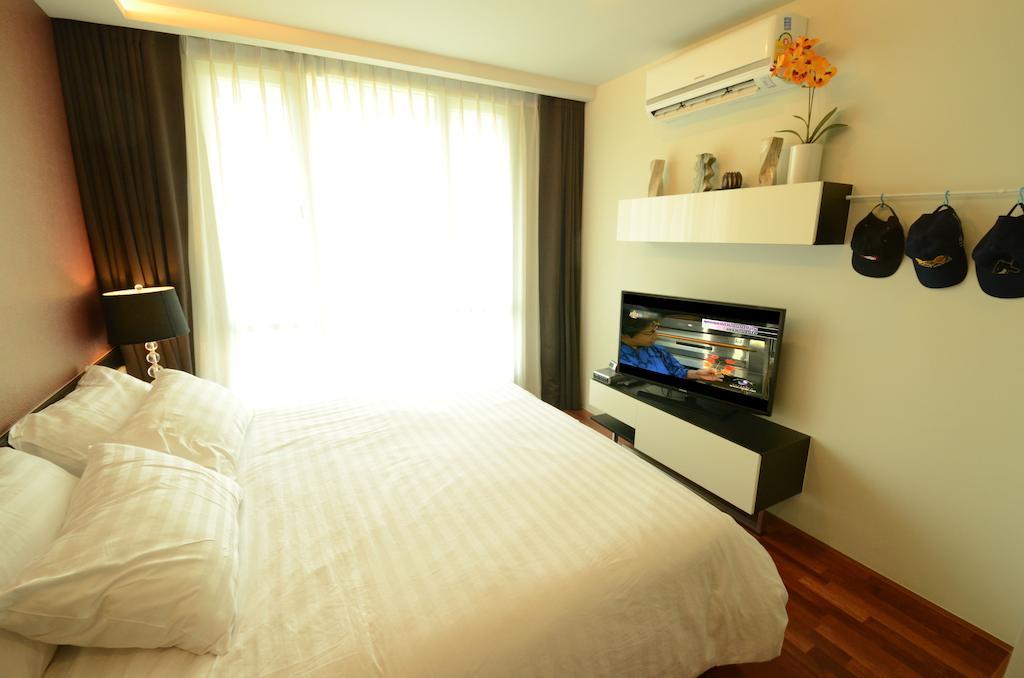 Beverly 33 By Aspira Bangkok Extérieur photo