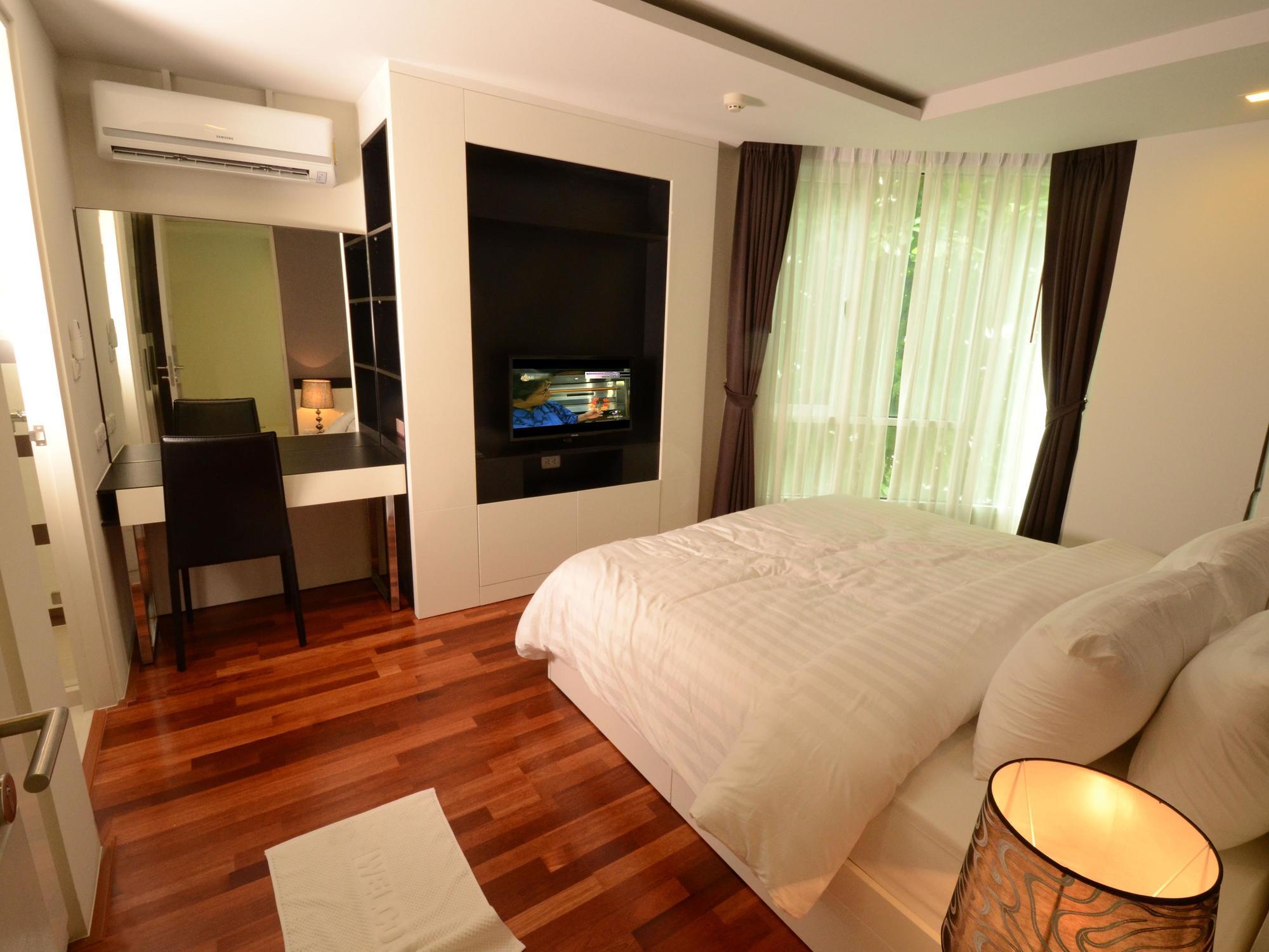 Beverly 33 By Aspira Bangkok Extérieur photo