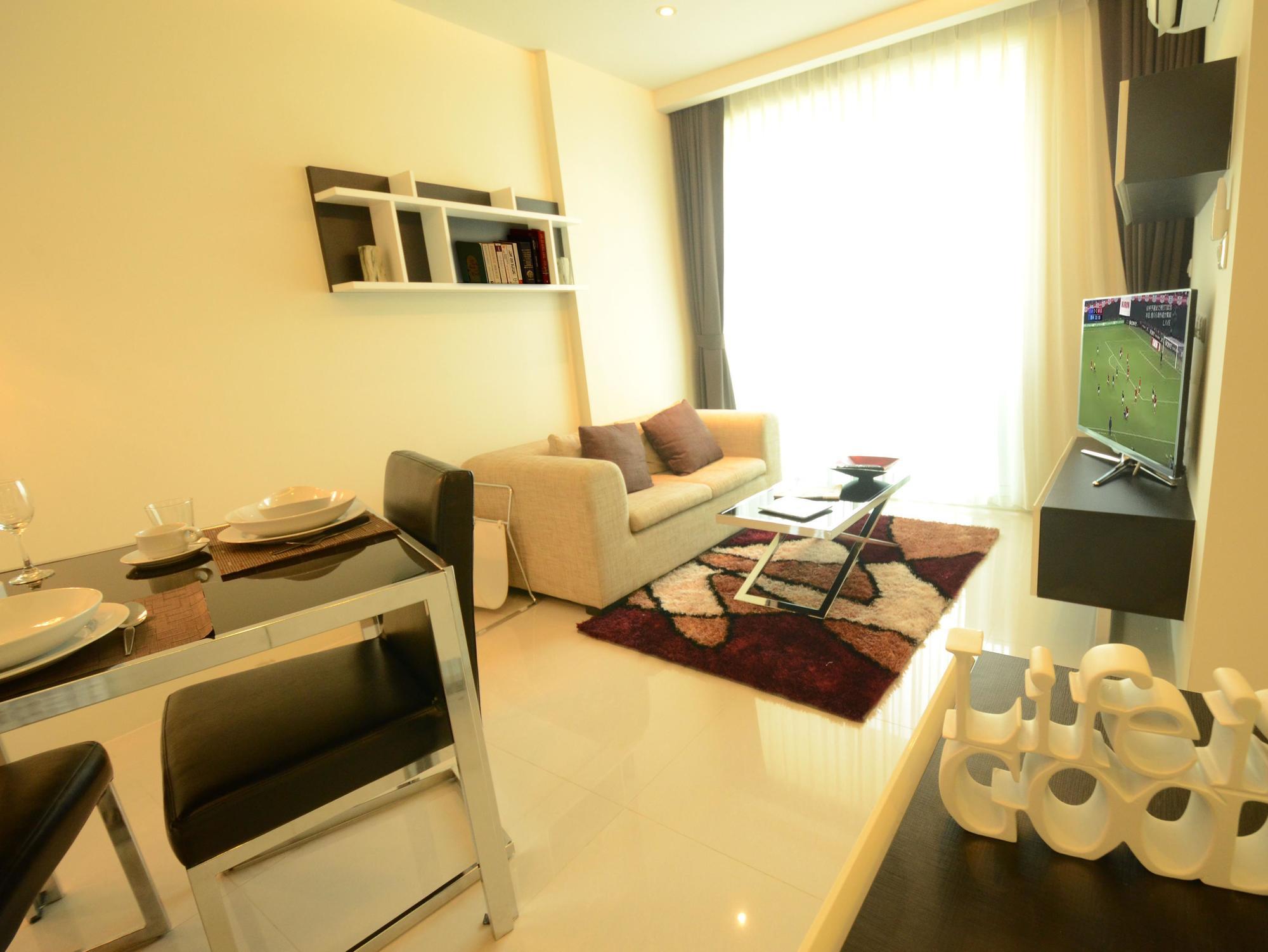 Beverly 33 By Aspira Bangkok Extérieur photo