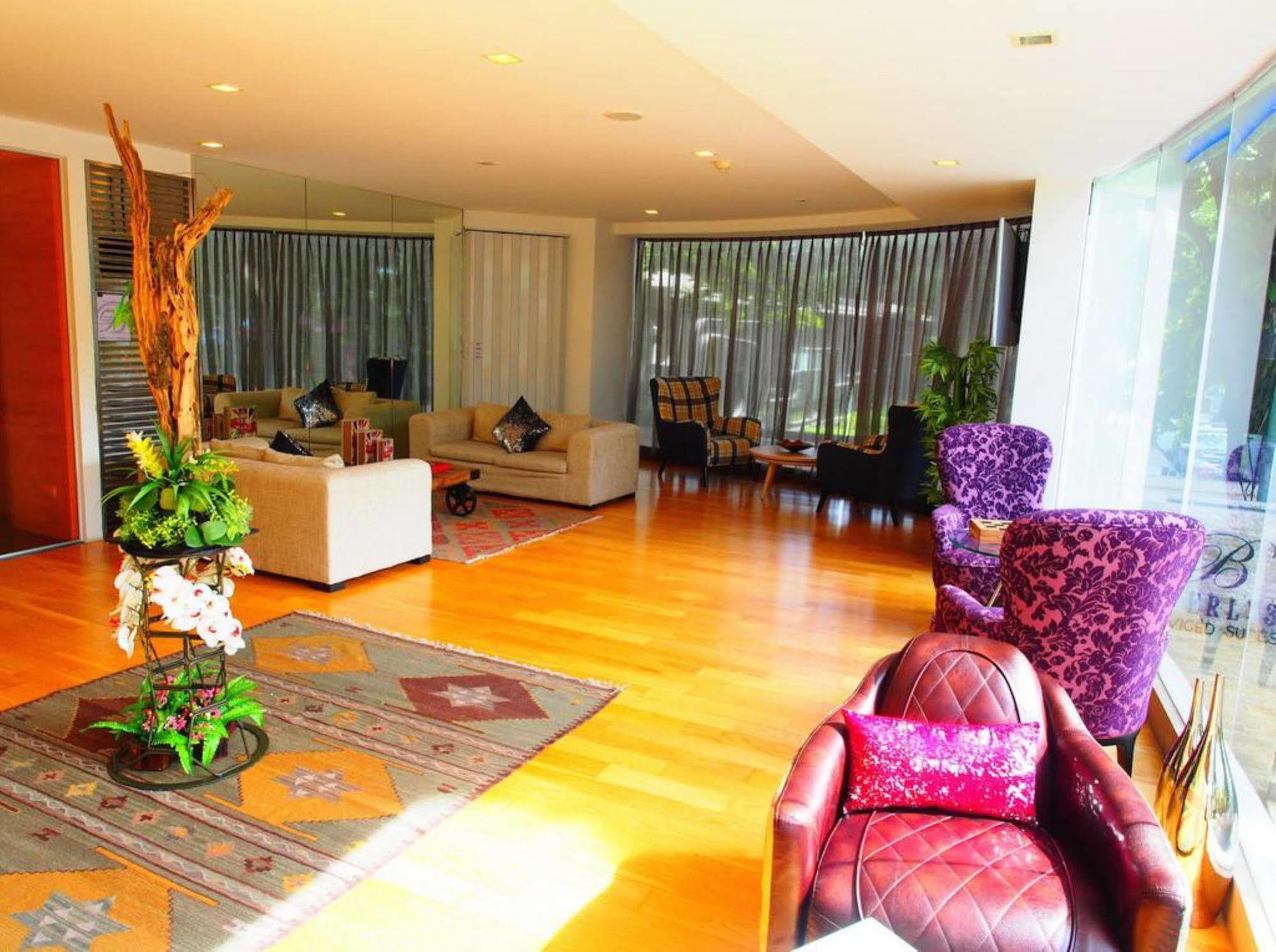 Beverly 33 By Aspira Bangkok Extérieur photo